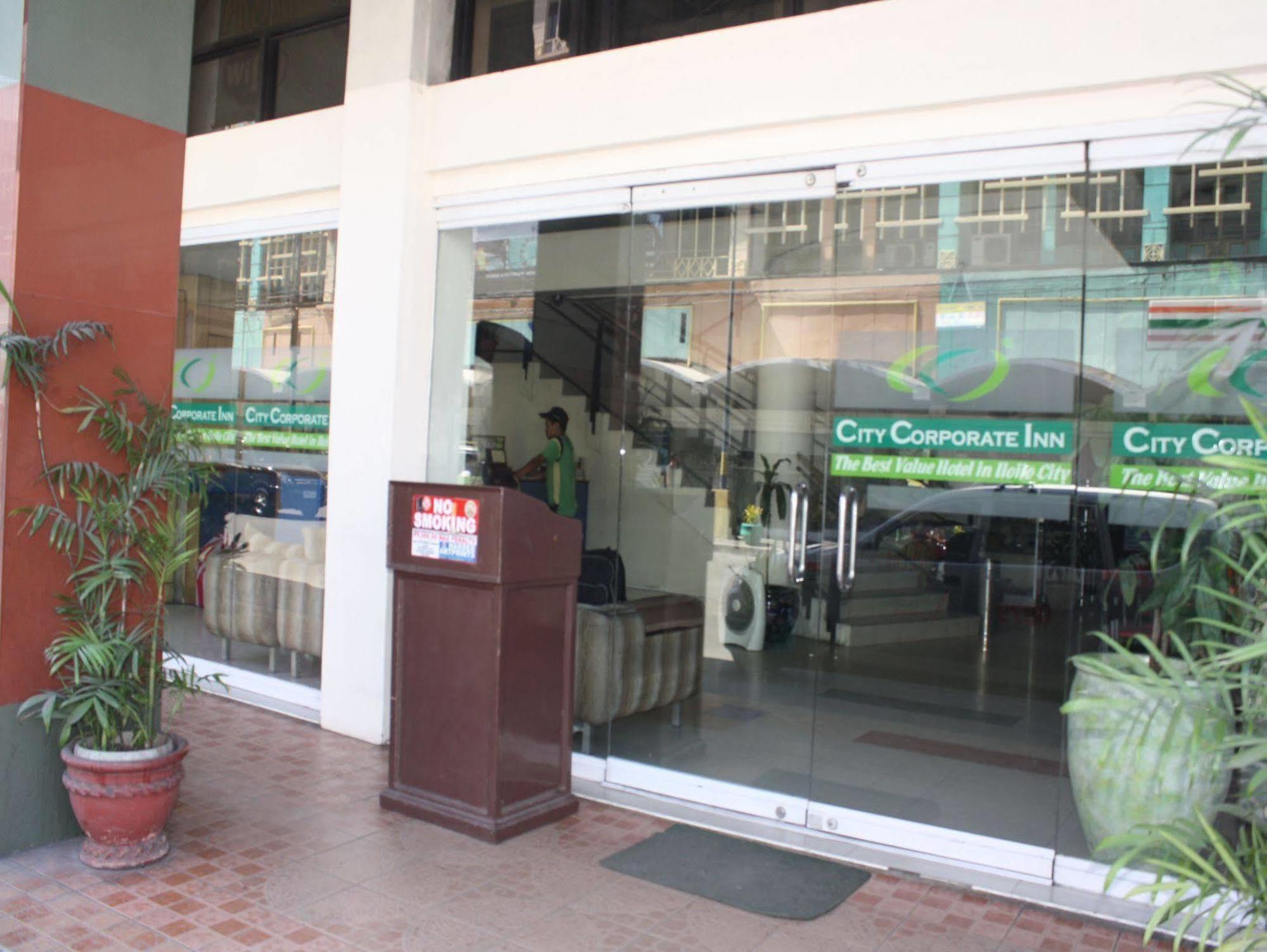 City Corporate Inn Iloilo Exterior foto